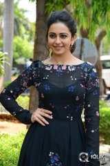 Rakul Preet Singh at Sarrainodu Movie Release Press Meet